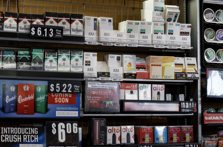 Vuse вытесняет Juul с американского рынка электронных сигарет